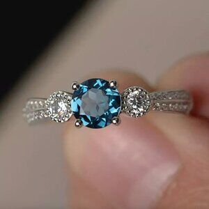 NEW 925 Sterling Silver Blue Sapphire Diamond Ring Round Cut Ring